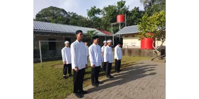 Kegiatan Upacara Bendera