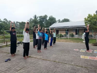 e06253c5-6509-46d5-804e-e42f5a7b4fa0