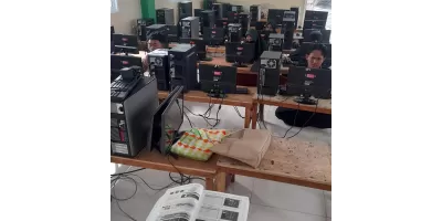 Program Keterampilan Desain dan Komunikasi Visual