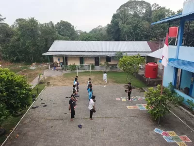 3165840c-b48e-4b59-9f53-7a15d4defa3d